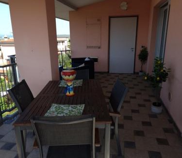 Desenzano del Garda Apartment | Attico Vista Lago