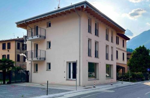 Darfo Boario Terme Apartment | Ava home - apartment in the center Camonica Valley