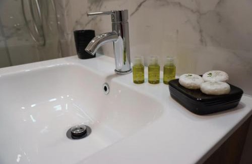 Rozzano House | B&B Oasi Isonzo