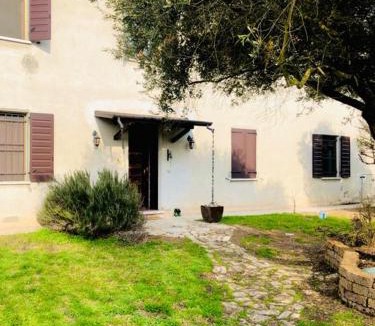 Castelletto Borgo Bed & Breakfast | B&B Villa Ermanna