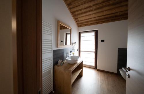 Tovo di Sant'Agata House | Base531