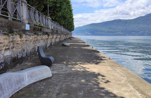 Porto Valtravaglia Apartment | Beautiful apartment for 4 guests with TV and pets allowed
