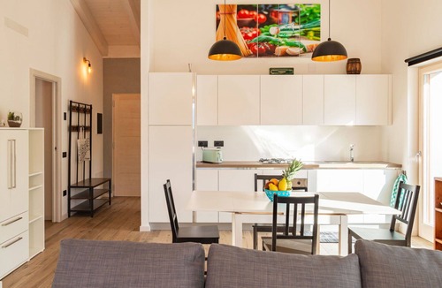Verceia Apartment | Beautiful apartment for 8 people with WIFI, TV and patio