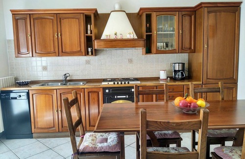 Luino Apartment | Beautiful apartment for 5 people with WIFI, TV, terrace and pets allowed