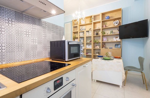 Stadera Apartment | Beautiful apartment for 4 guests with WIFI, A/C, TV and balcony