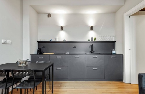 Milan Apartment | Beautiful apartment in Chinatown and Sempione by Easylife