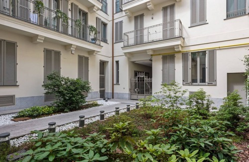 Milan Apartment | Beautiful apartment in Chinatown and Sempione by Easylife