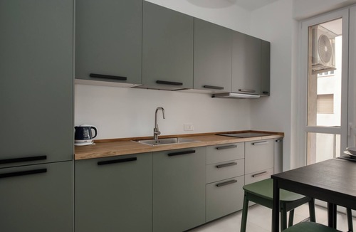 Ponte Seveso Apartment | Beautiful apt with 2 balconies