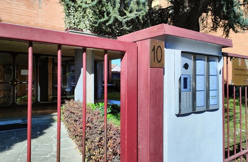 Rho Apartment | Beautiful IncentRho 2