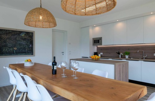 Verceia House | Beautiful villa for 12 people with WIFI, TV and terrace