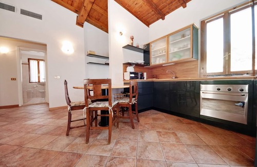 Lonato del Garda Villa | Beautiful Villa in the green hills of Lake Garda.With Pool and Air cond.