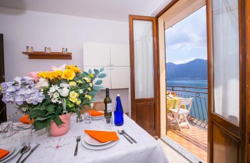 Colonno Apartment | Bella Lake View