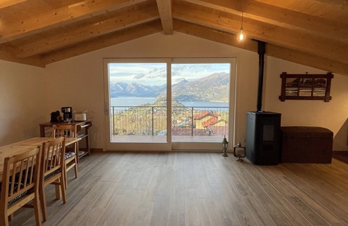 Bellagio House | BELLAGIO LES ETOILES detached house with garden, bbq, lake view, private parking