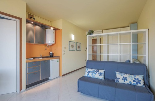 Colombare Apartment | Bellavista Sirmione - with pool and private parking