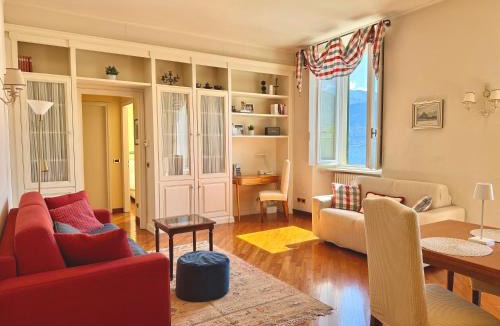Cadenabbia Apartment | BELLE ILE LAKE VIEW SUITE