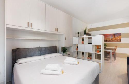 Citta Bassa Apartment | Bergamo Centre - 5min from BGY Airport, WiFi, AC