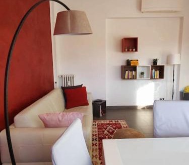 Zona Zara Apartment | Bilocale luminoso e accogliente zona Marche