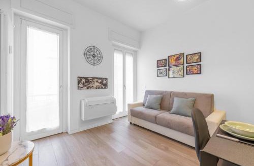Zona Lancetti Apartment | Bilocale vicino tram 2, smart TV e internet veloce