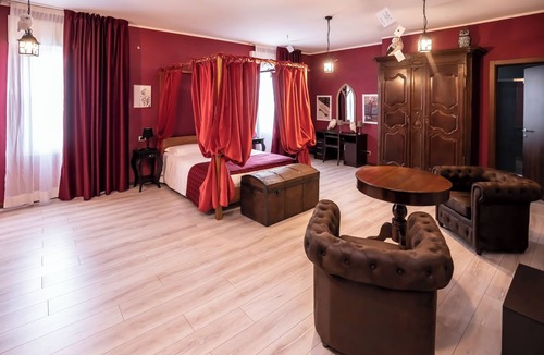Palazzago Hotel | Binario Magic Hotel