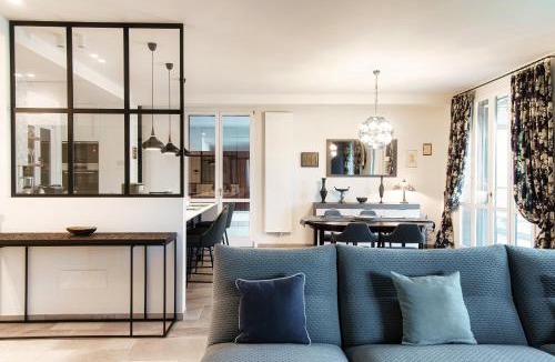 Riva Apartment | Blue Stay - by MyHomeInComo