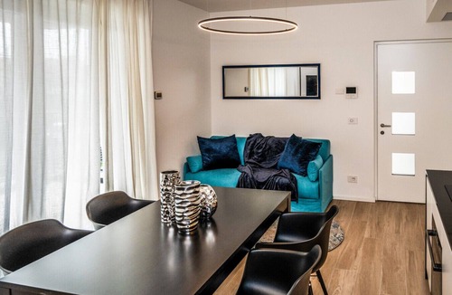 Moniga del Garda Apartment | Blue Velvet - Ariom Apartments