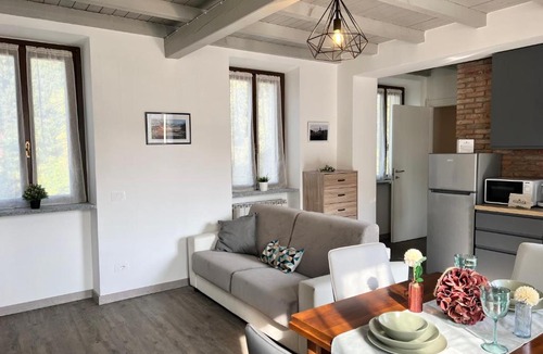 Cadrezzate Apartment | Bnbook La Corte 51