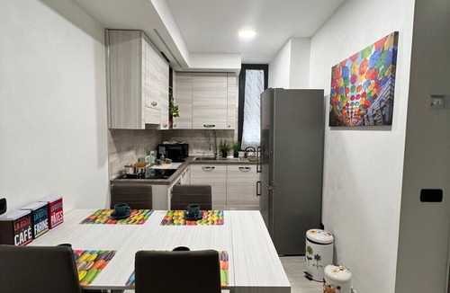 Rho Apartment | Bnbook Villafranca Trilocale 3 camere 2 bagni stazione Rho