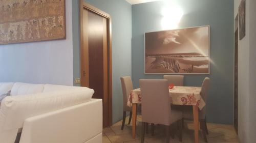 Milan Apartment | BnButler - Sempione Apartment - Arco della Pace