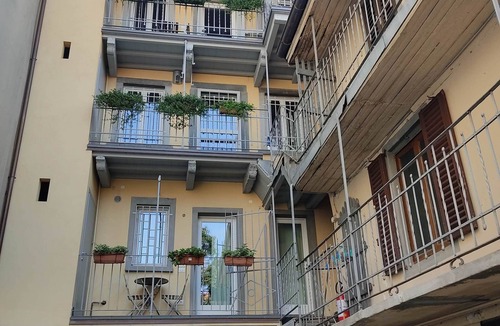 Citta Bassa Apartment | BorgovivobgXVIII - Residence in the city center