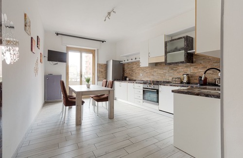 Bovisa Apartment | Bovisa Politecnico - Spacious Apt. with balcony!