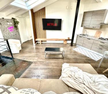 Sant'Eufemia Apartment | [Bridge Apt.] Garage - Netflix - wifi