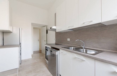 Zona Risorgimento Apartment | Bright Apartment in Milan