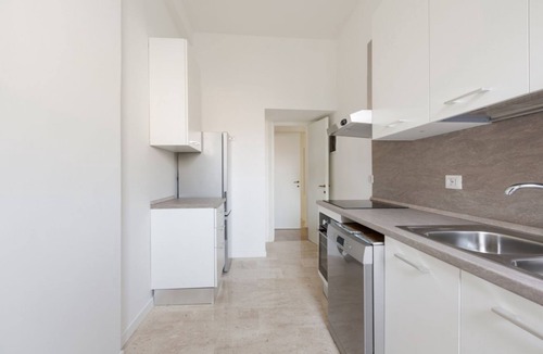 Zona Risorgimento Apartment | Bright Apartment in Milan