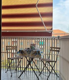 Lorenteggio Apartment | Bright Apartment Segneri M4