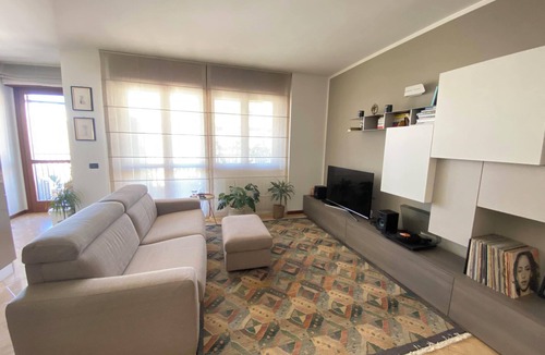 Ripamonti Corvetto Apartment | Bright Flat Prada District