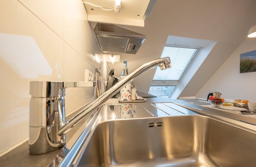 Bochold Apartment | Bright modern studio, up to 3 people