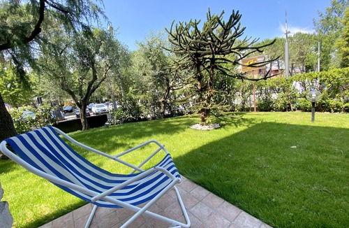 Colombare Apartment | Bright two-room apartment JOLLY equipped with all comforts, with garden and terrace.