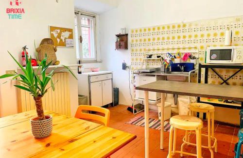 Porta Venezia House | Brixia Time Case - In villa con giardino
