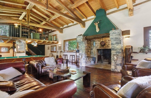 Cernobbio Villa | Cà Bossi Retreat above Lake Como