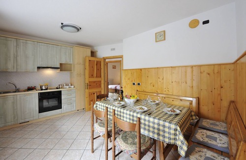 Livigno Apartment | Camoscio Ski in - Ski out 200m, Livigno, Italy