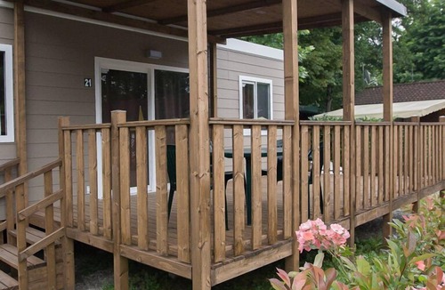 Barza House | Camping Smeraldo Dormeletto Mobilehome Luxury with lake view for 4 people