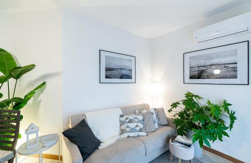 Cantu Apartment | [CANTU-COMO] WiFi, Design & Relax