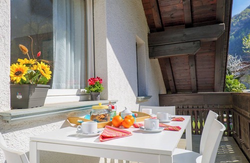 Colico Piano Apartment | Carlo C Country House Holiday Apartment