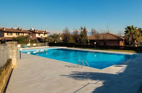 Polpenazze del Garda Apartment | CASA AL GOLF - PISCINA -TERRAZZO - PET FRIENDLY