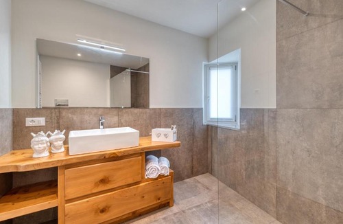 Idro Apartment | Casa Angelina