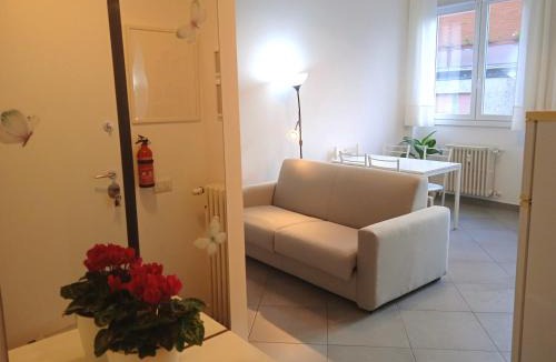Magenta Apartment | Casa Clorofilla