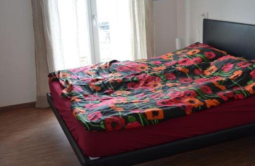 Colico Piano Apartment | Casa CONTE air conditioning, near Station, Center and Ferry to Bellaggio
