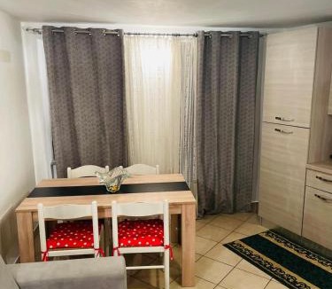Somma Lombardo Apartment | Casa Dei fiori 2