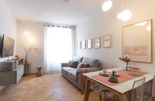 Maccagno Apartment | Casa del Borgo "Terra & Fuoco" sul Lago Maggiore