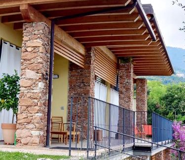 Villavetro House | Casa del Codirosso